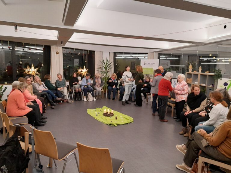weihnachtlichen Gruppenabend_Betesda-3